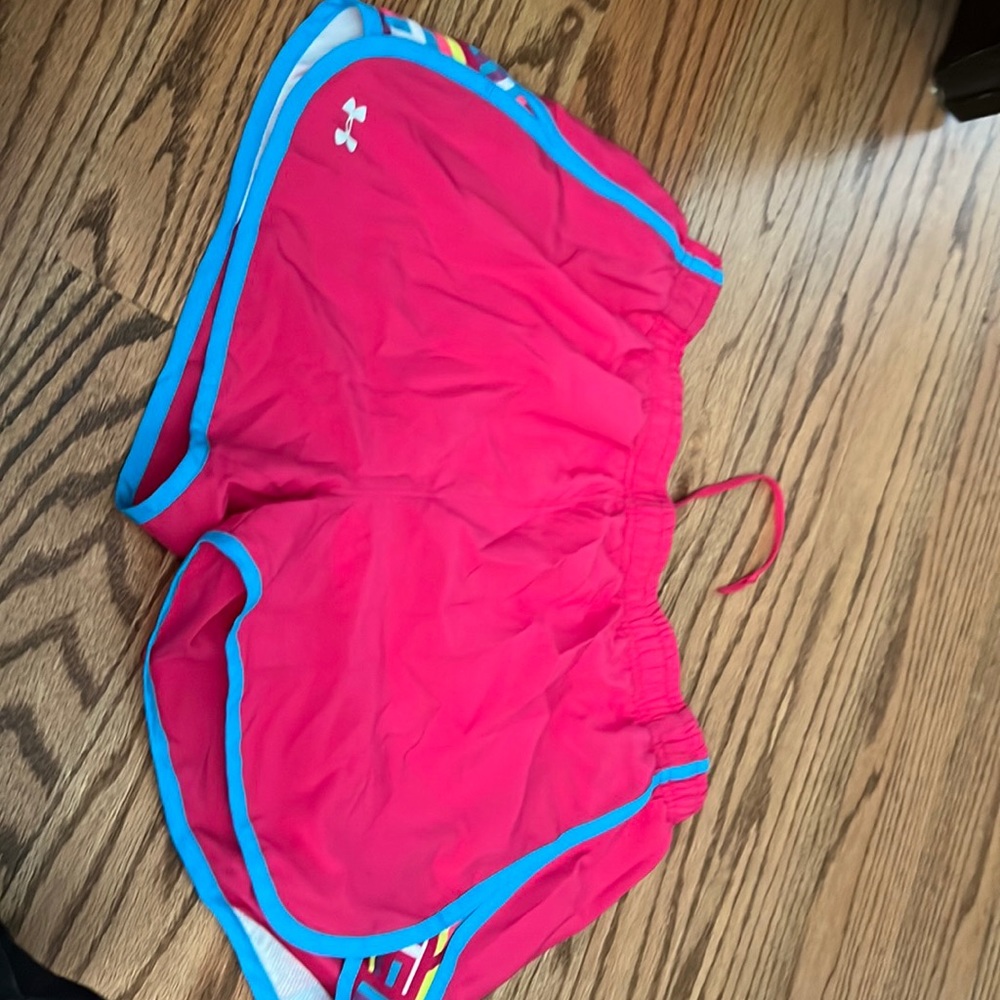 Under Armour size Medium